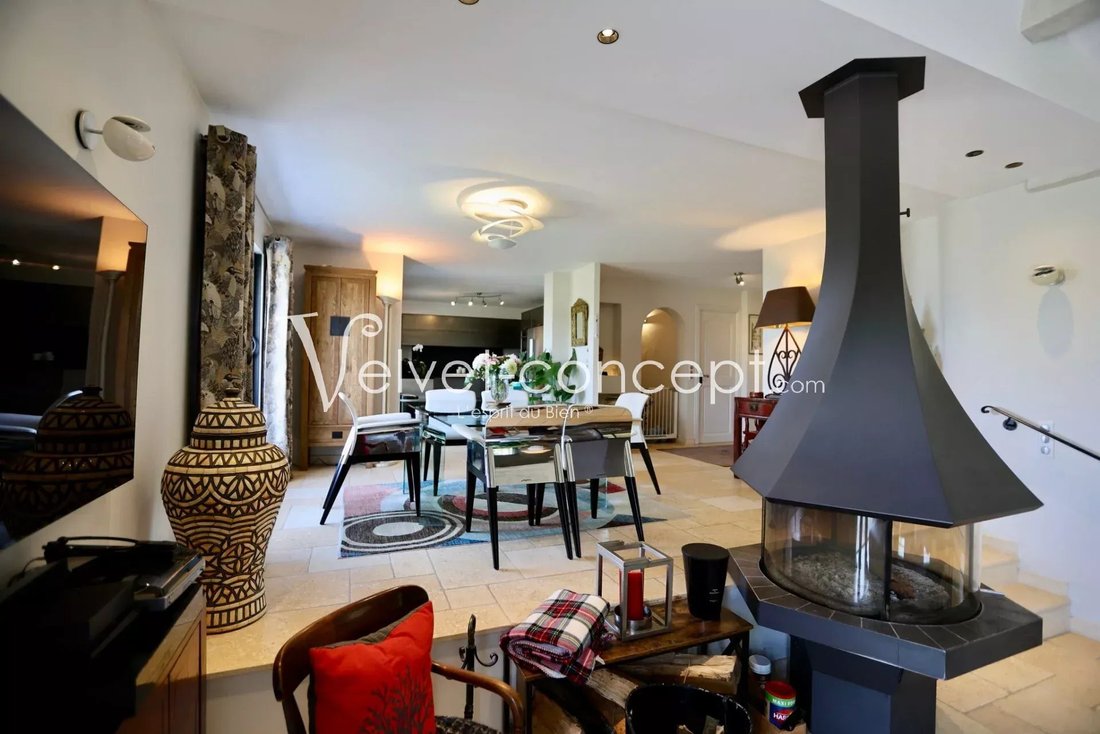 Villa in Sud, Roquefort-les-Pins, France 4 - 18405075