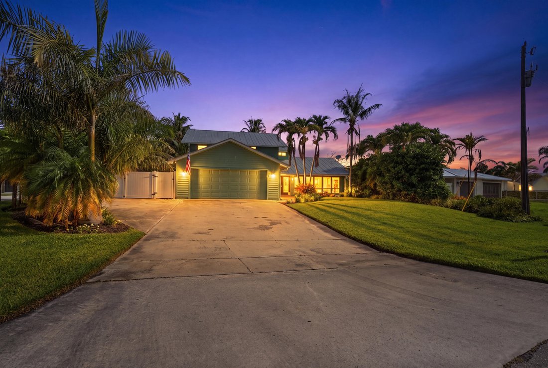 House in Palm City, Florida, United States 3 - 18411060