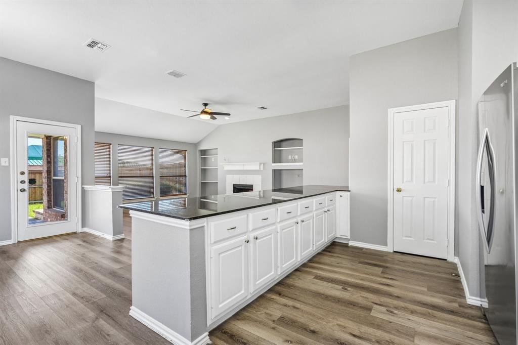 House in Allen, Texas, United States 5 - 18411494