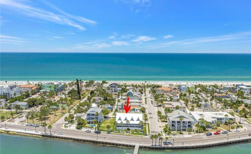 House in St. Pete Beach, Florida, United States 1