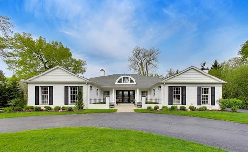 House in Winnetka, Illinois, United States 1