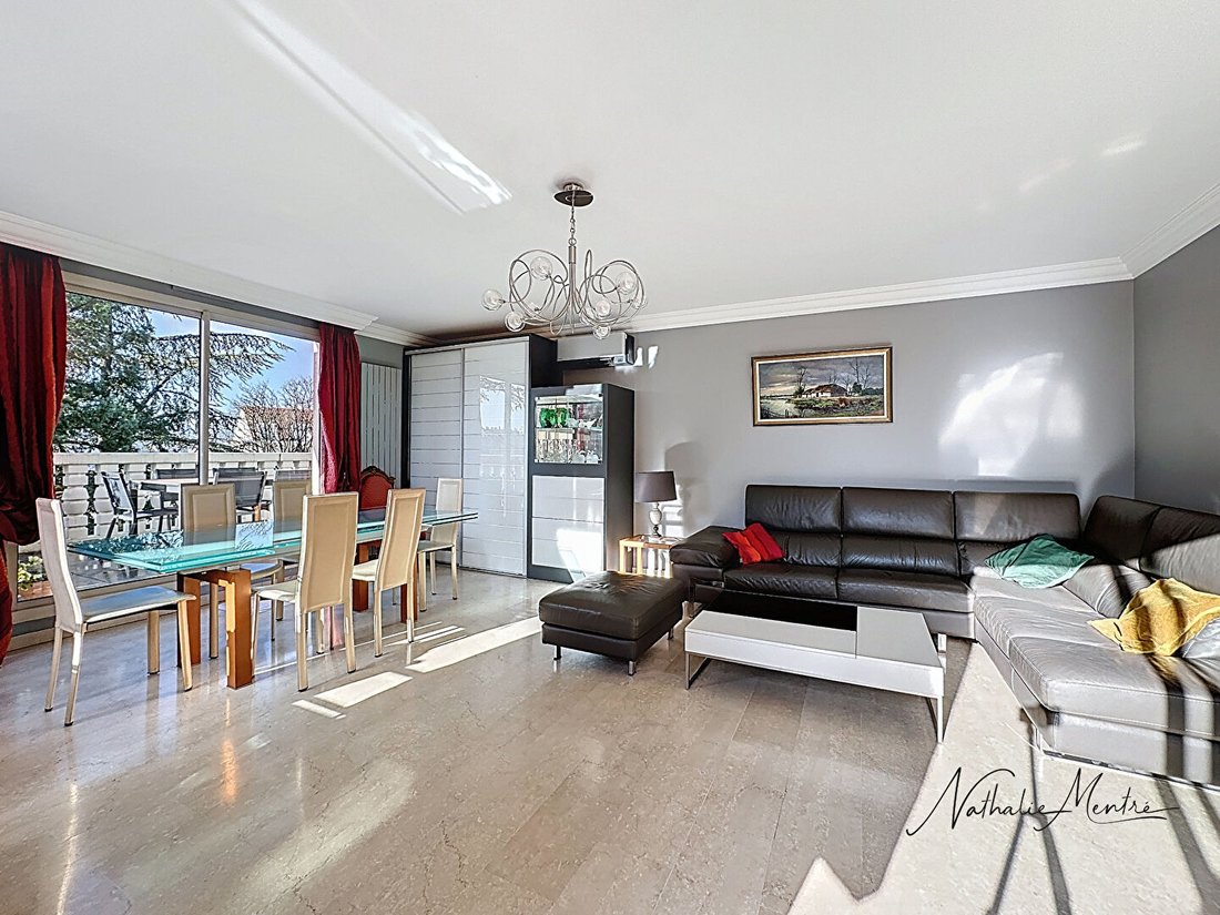 Apartment in Plateau de la Croix Rousse-Ouest, Lyon 4e Arrondissement, Lyon 1 - 18406037