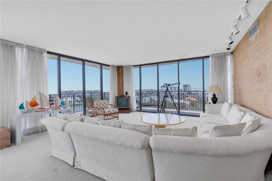 Condo in St. Pete Beach, Florida, United States 5 - 18407931