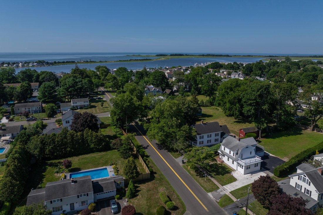 House in Clinton, Connecticut, United States 3 - 18416548