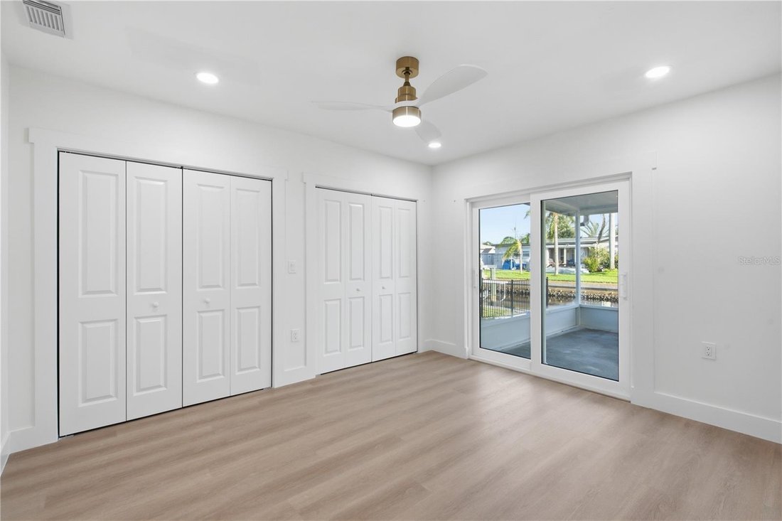 House in St. Petersburg, Florida, United States 4 - 18410928