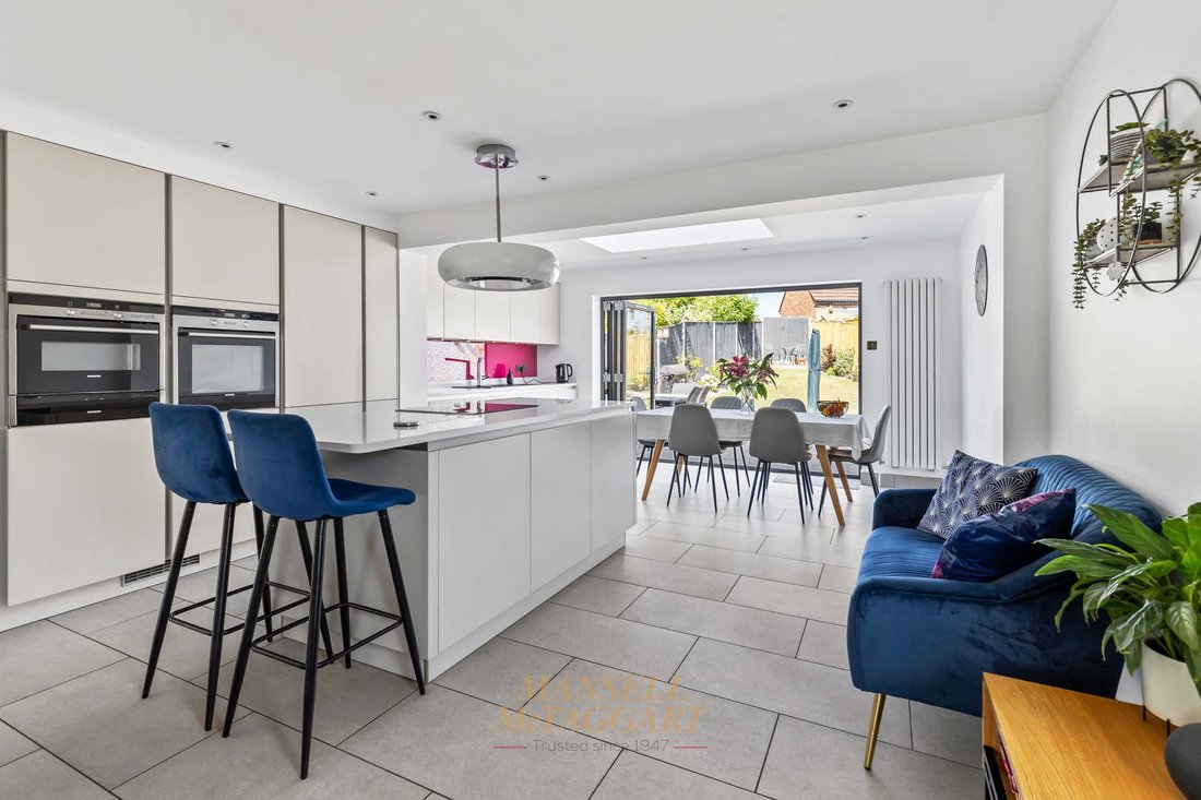 House in Pound Hill, Crawley, England 2 - 18404634