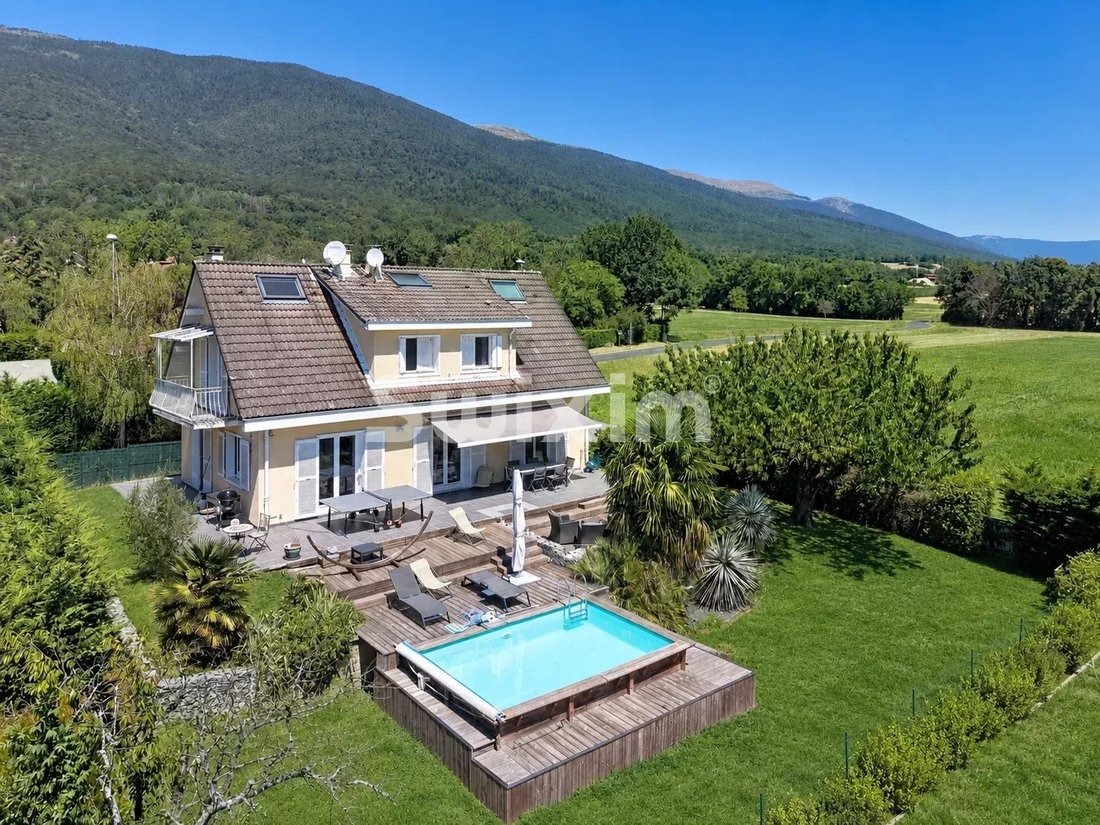 House in Sergy, Auvergne-Rhône-Alpes, France 1 - 18417555