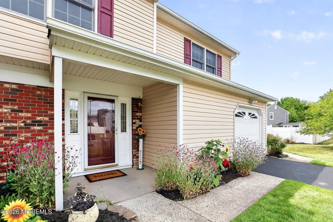 House in Howell Township, New Jersey, United States 3 - 18411377