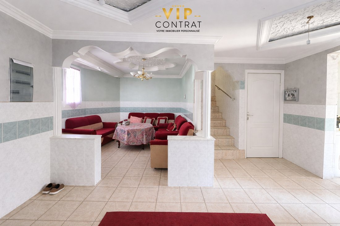 Villa in Stains, Ile-de-France, France 3 - 18405545