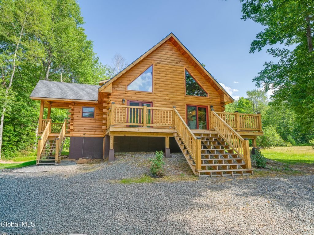 House in Keene, New York, United States 3 - 18415924