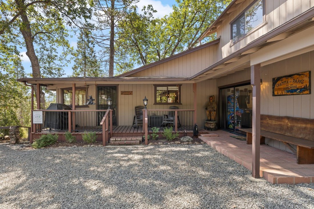House in Bass Lake, California, United States 2 - 18419069