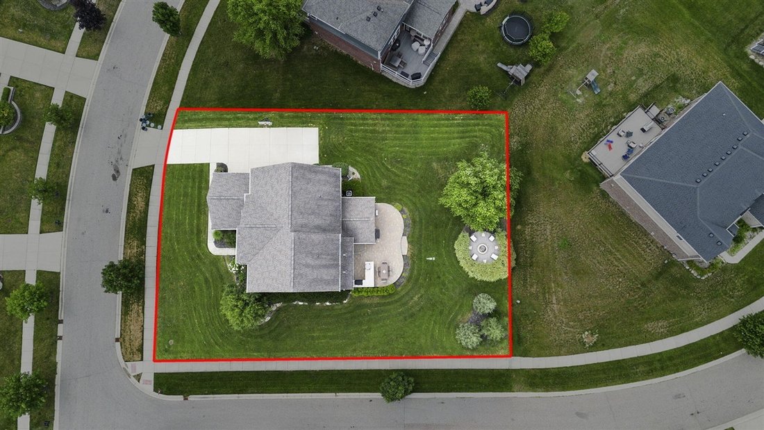 House in Wixom, Michigan, United States 5 - 18407891