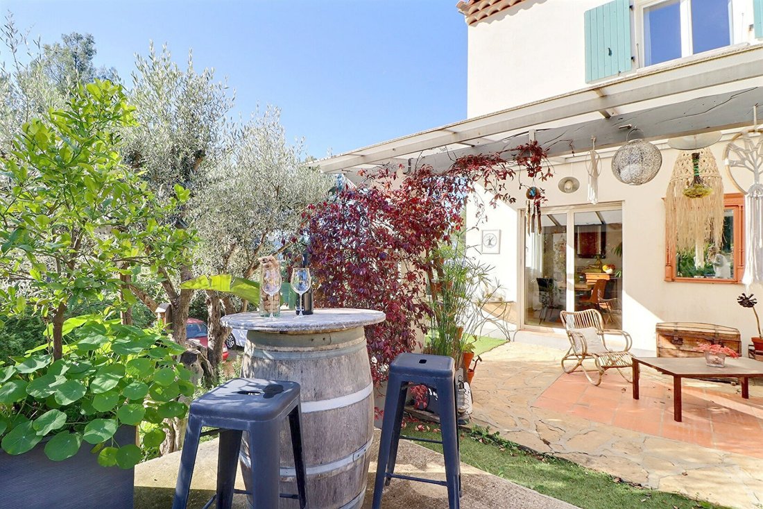 Villa in Les Freres-Les Cancades-Les Ginestes, Le Beausset, France 3 - 18405500