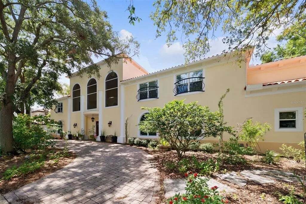 House in Tampa, Florida, United States 3 - 18410456