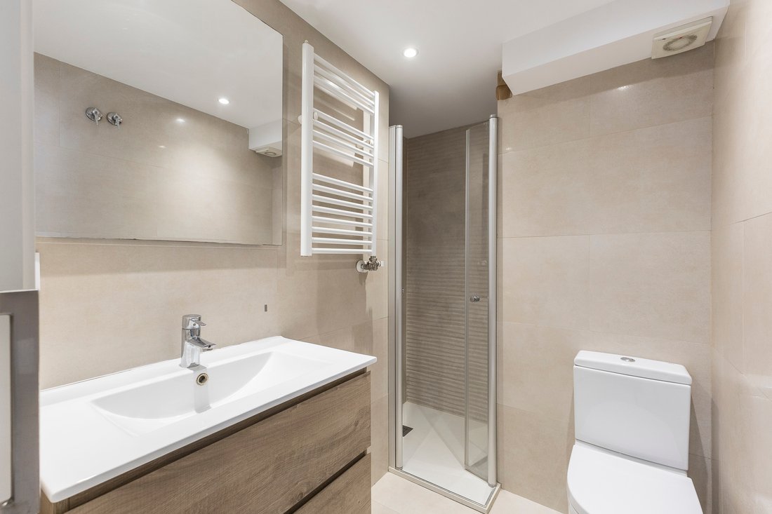 Apartment in Les Corts, Barcelona, Spain 4 - 18411966