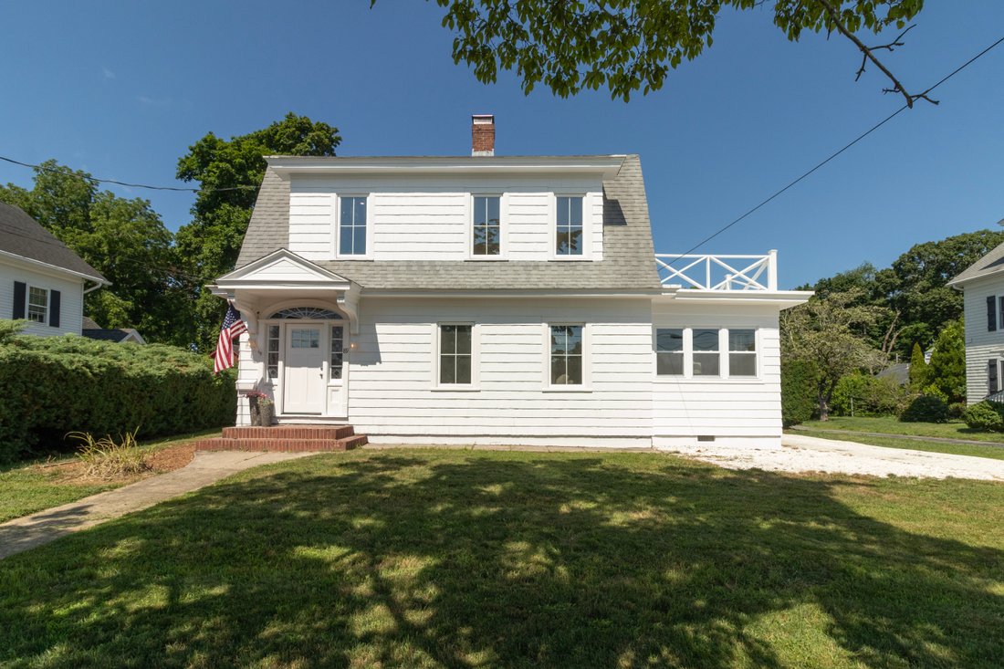 House in Clinton, Connecticut, United States 2 - 18416548