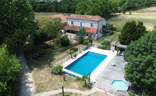 Haus in Sainte Catherine, Villeneuve-sur-Lot, Frankreich 1