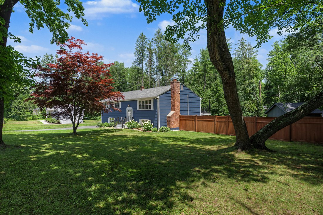 House in Guilford, Connecticut, United States 3 - 18406343