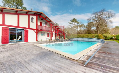 Villa in Biscarrosse, Nouvelle-Aquitaine, France 1