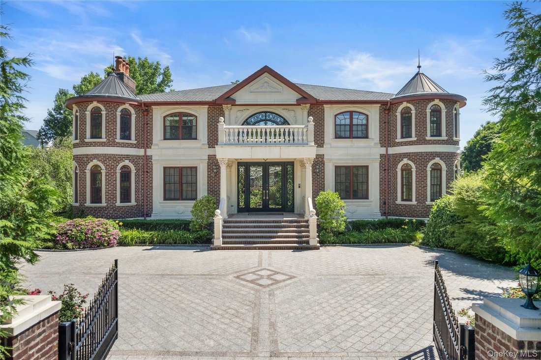 House in Glen Cove, New York, United States 1 - 18402786