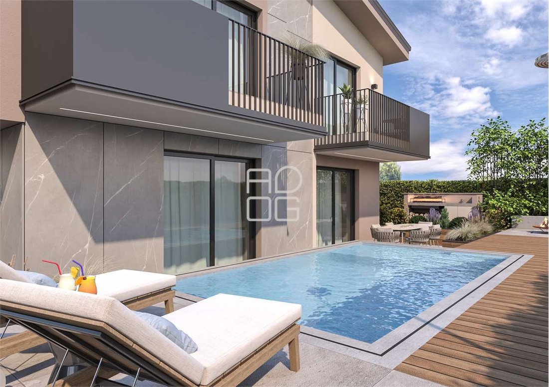 Villa in Desenzano Centro, Desenzano del Garda, Lombardy 1 - 18407806