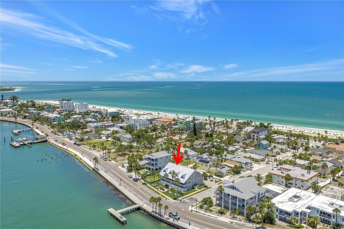 Townhouse in St. Pete Beach, Florida, United States 5 - 18403309