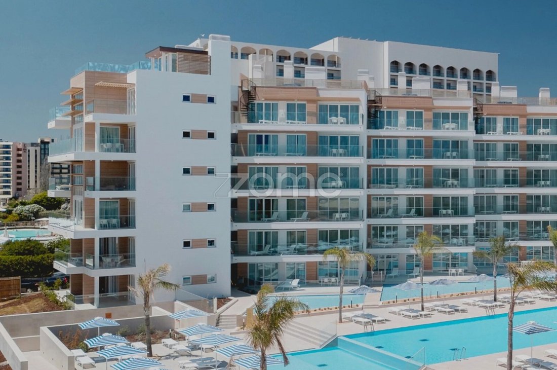 Apartment in Quarteira, Algarve, Portugal 3 - 18409331