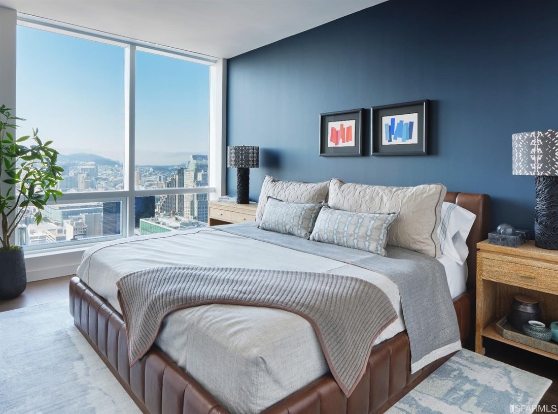 Condo in San Francisco, California, United States 4 - 18406742