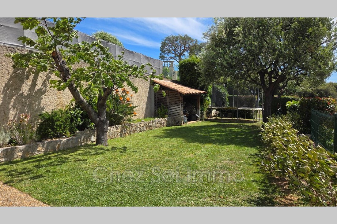 Villa in Val de Cagne-Colline Route de Vence, Cagnes-sur-Mer, France 2 - 18403973
