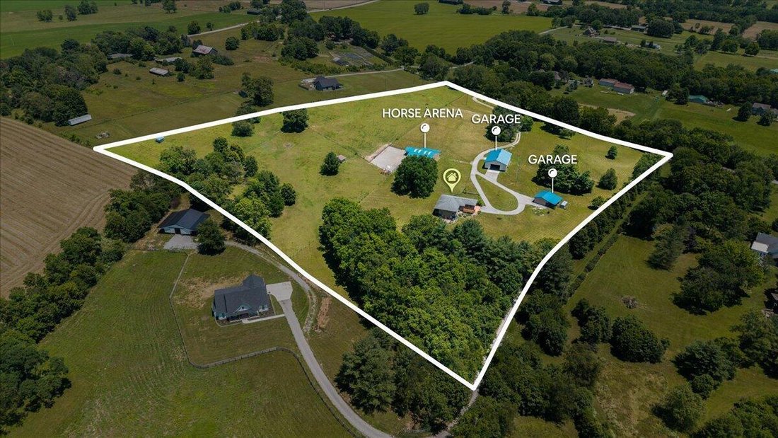 House in Stamping Ground, Kentucky, United States 2 - 18408945