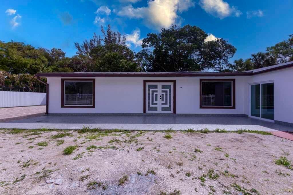 House in West Palm Beach, Florida, United States 3 - 18414553