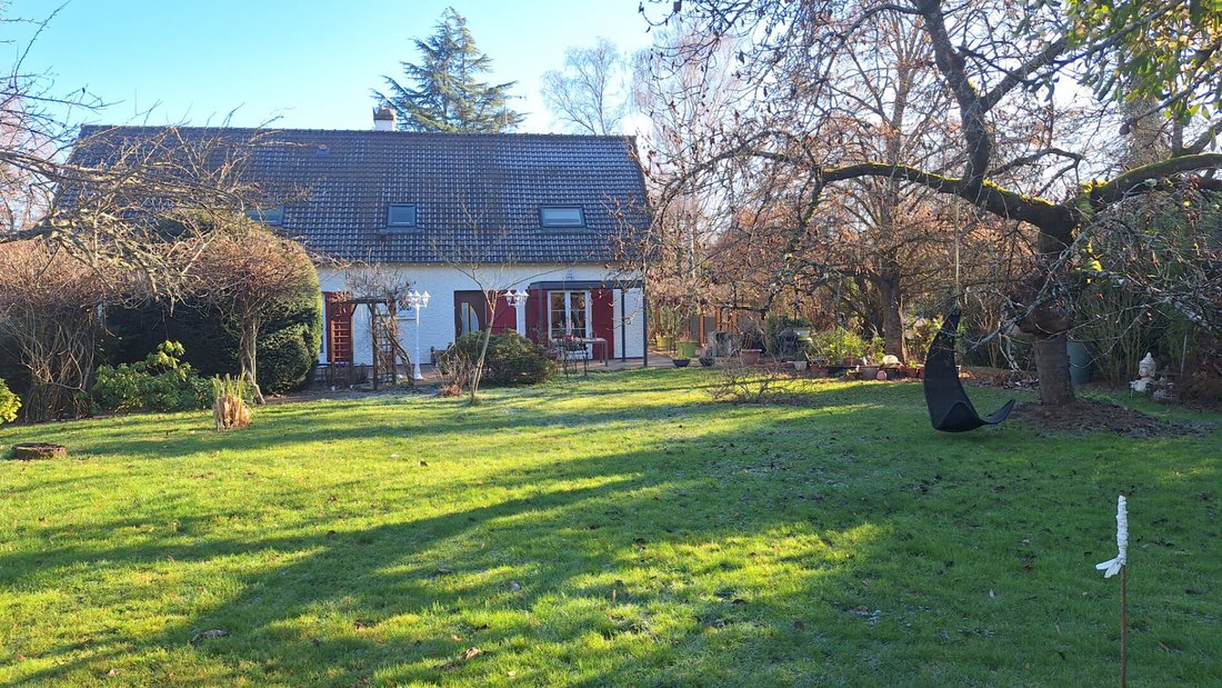 Villa in Forges-les-Bains, Ile-de-France, France 1 - 18405829