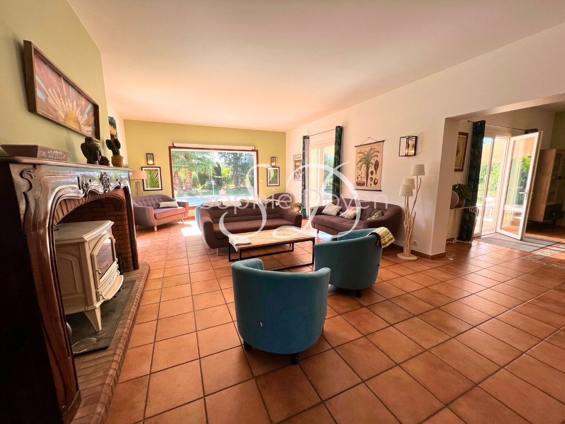 Villa in Argelès-sur-Mer, Occitania, France 3 - 18405642