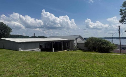 House in Eddyville, Kentucky, United States 1