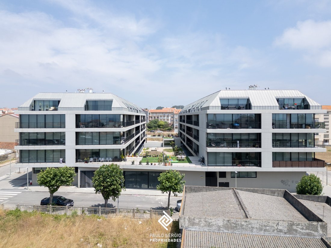 Apartment in Espinho, Aveiro District, Portugal 3 - 18412375