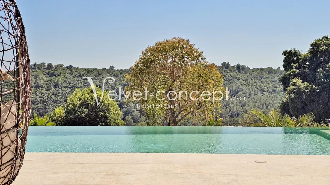 Villa in Bois Fleuri-Chevre d'Or-Saint Philippe, Biot, France 1 - 18405069