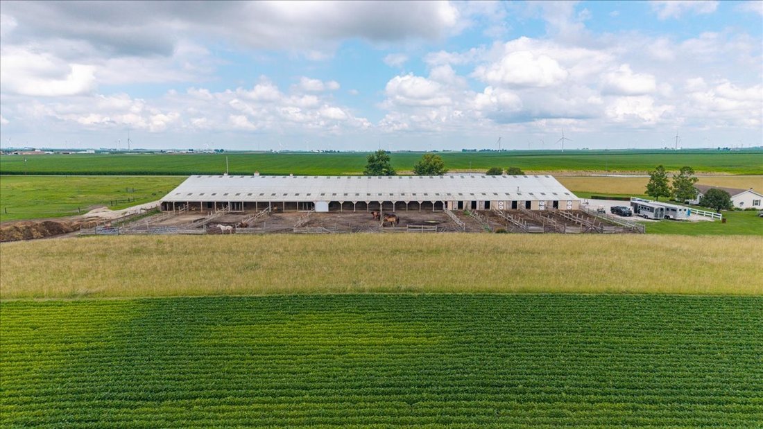 House in Lexington, Illinois, United States 2 - 17723759