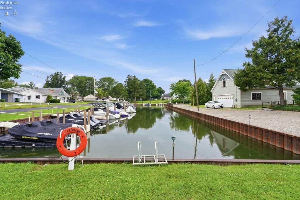 House in Port Clinton, Ohio, United States 5 - 18410585