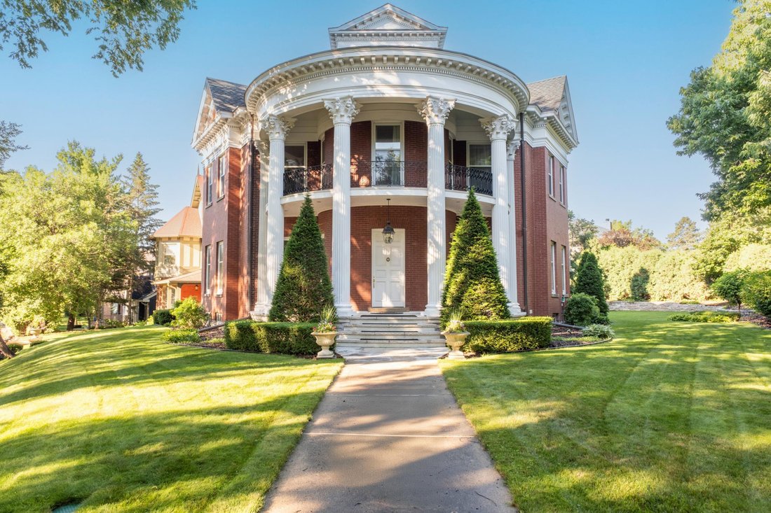 House in Minneapolis, Minnesota, United States 1 - 18416666