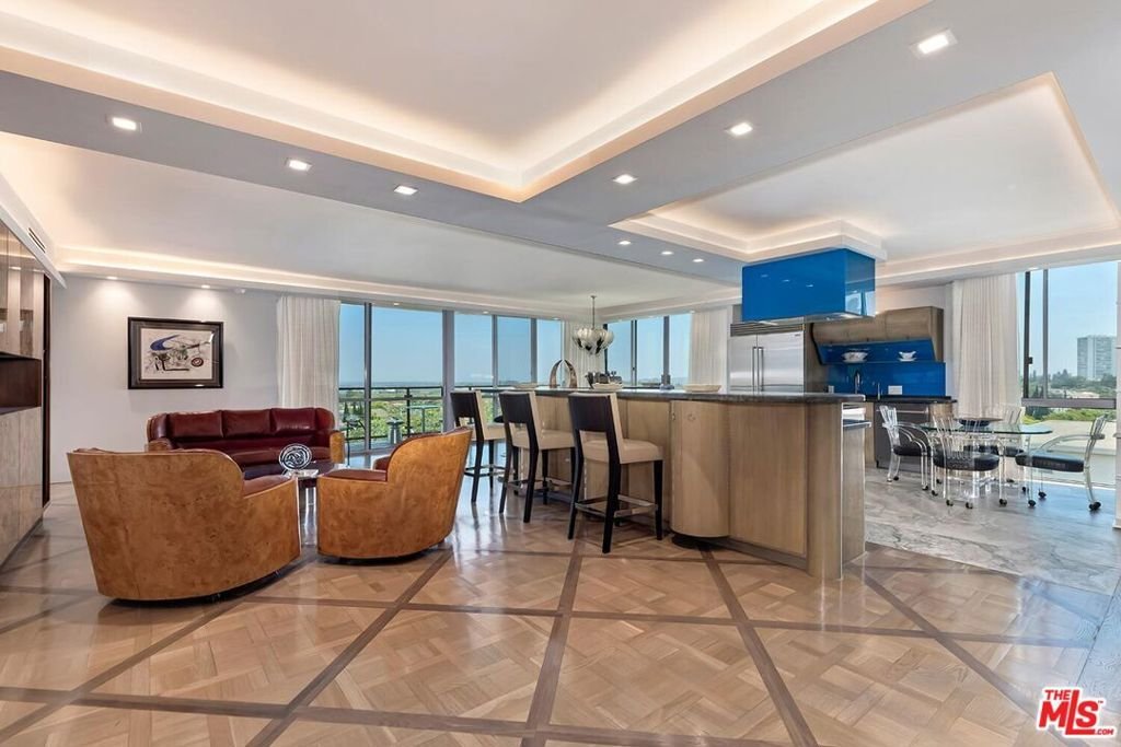 Condo in Beverly Hills, California, United States 5 - 18419337