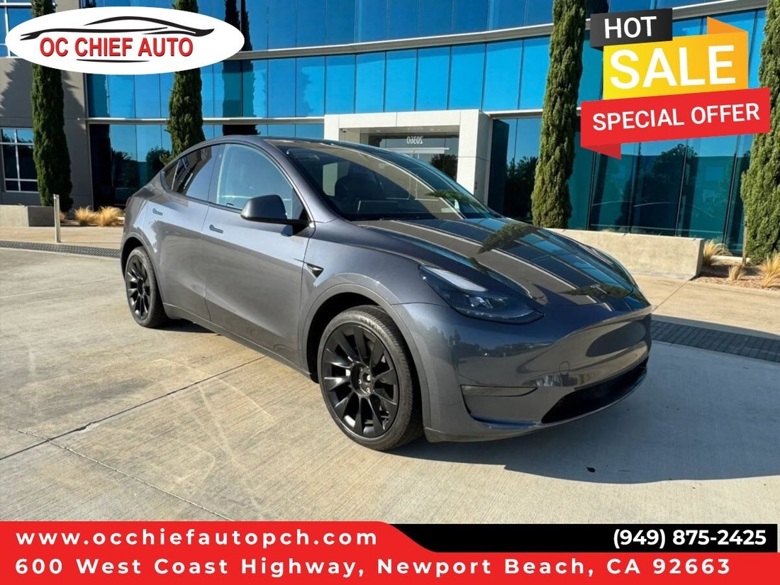 Suv in Newport Beach, CA, United States 1 - 18118370