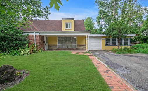 House in Great Neck, New York, United States 1