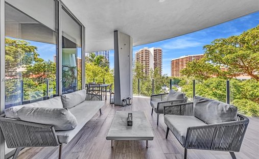 Condo in Miami, Florida, United States 1