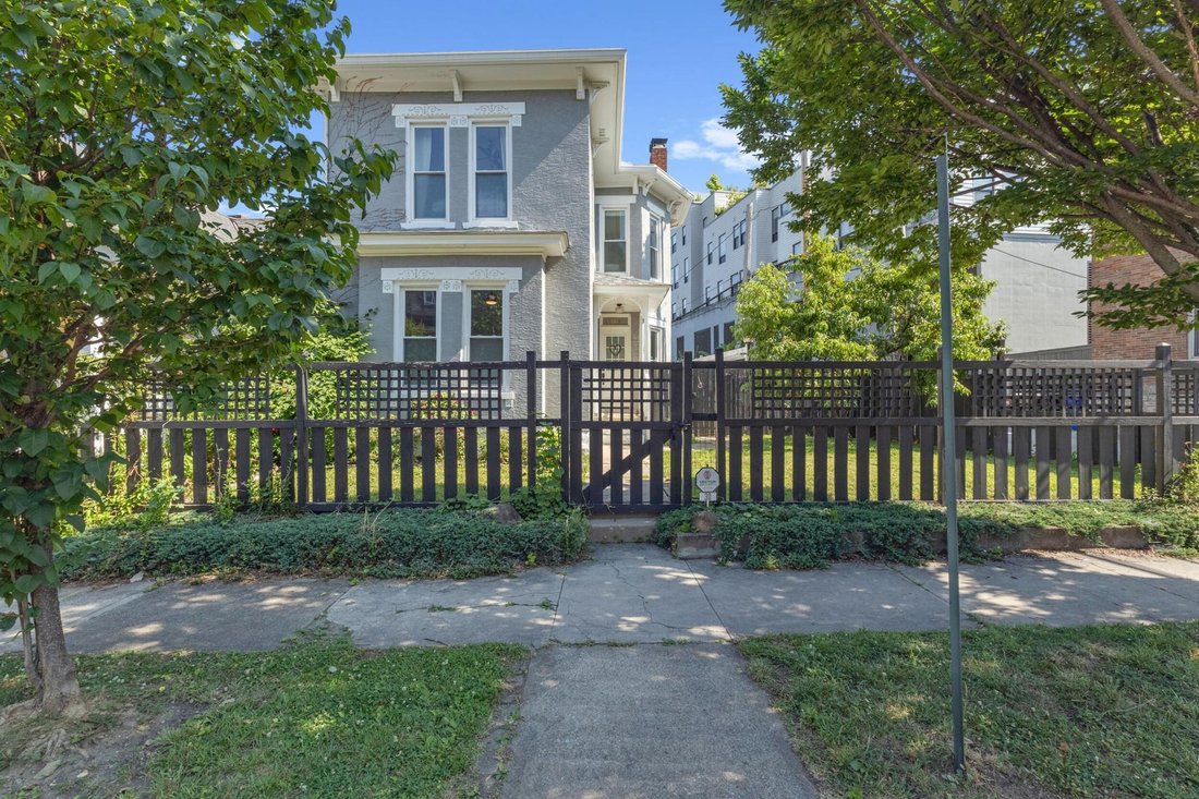 House in Columbus, Ohio, United States 1 - 18411556