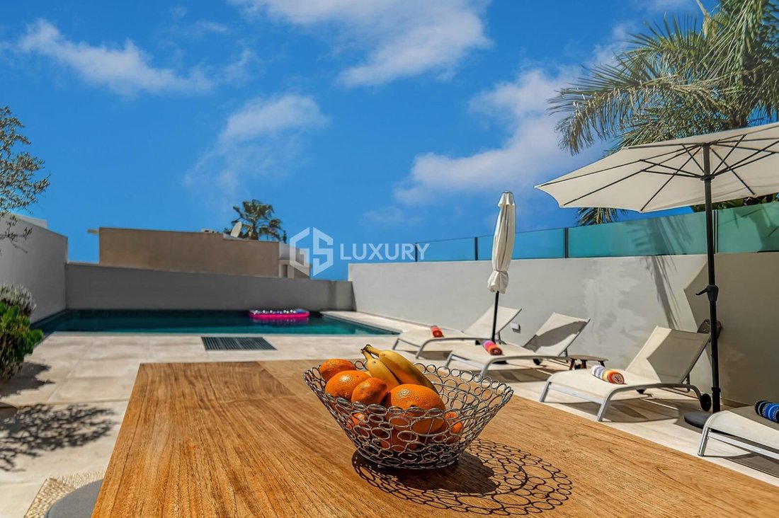 House in La Caleta, Adeje, Canary Islands 2 - 18411347