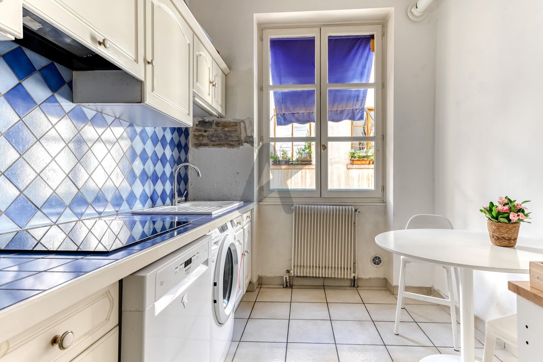 Apartment in Sans Souci-Dauphiné, Lyon 3e Arrondissement, Lyon 5 - 18407797