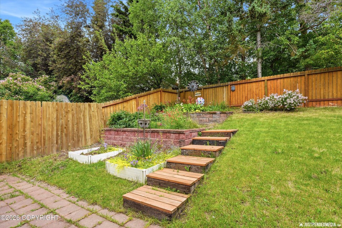 House in Anchorage, Alaska, United States 5 - 18403375
