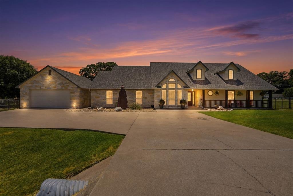 House in Granbury, Texas, United States 1 - 18414979