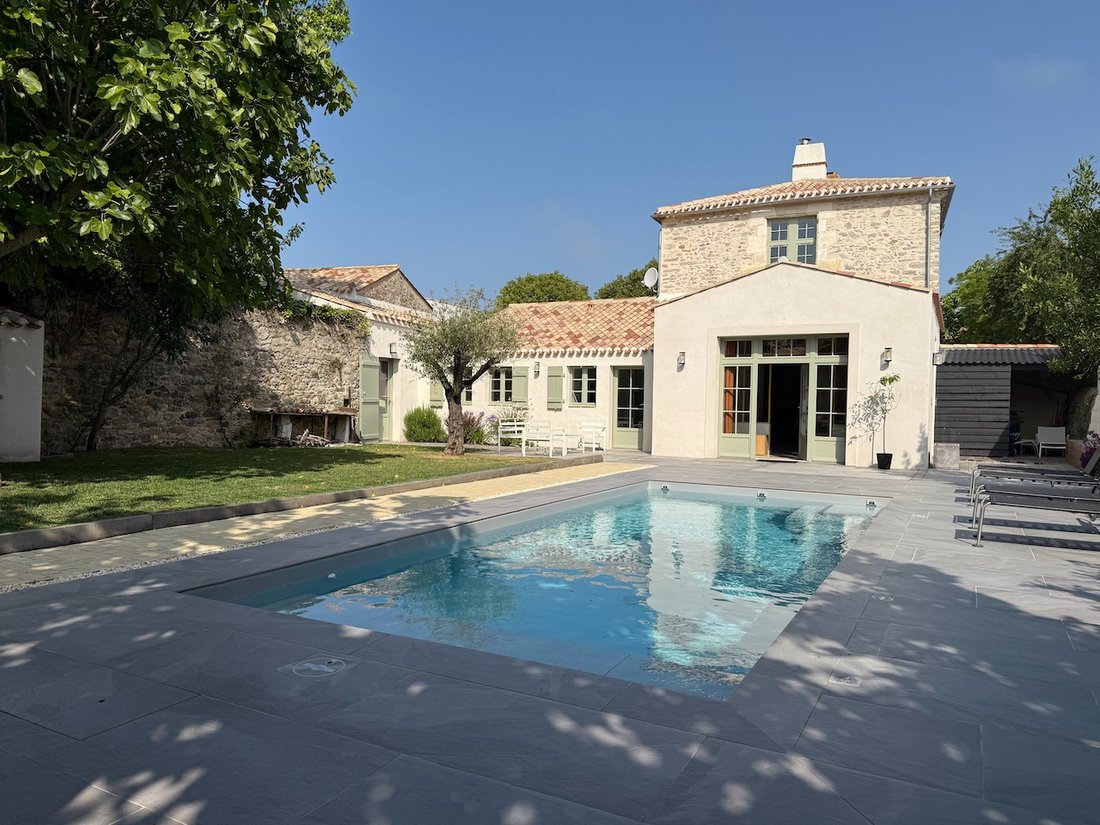 Villa in Noirmoutier Centre, Noirmoutier-en-l'Île, France 1 - 18405455