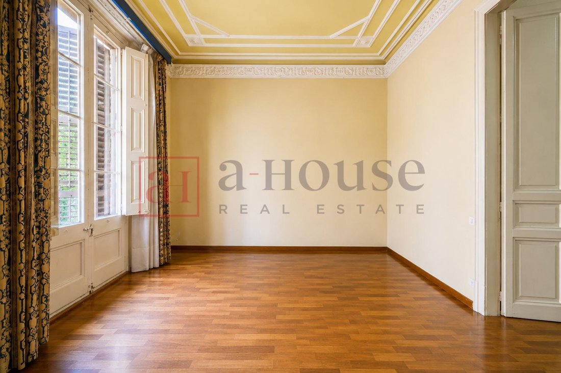 Apartment in Eixample, Barcelona, Spain 3 - 18332798